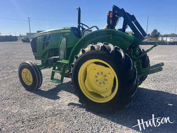 Photo of 2022 John Deere 5045E