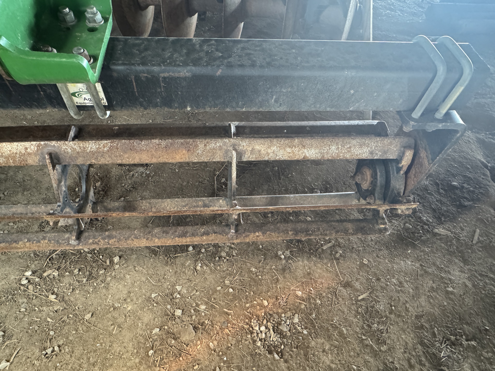 2013 John Deere 2720 Image 18