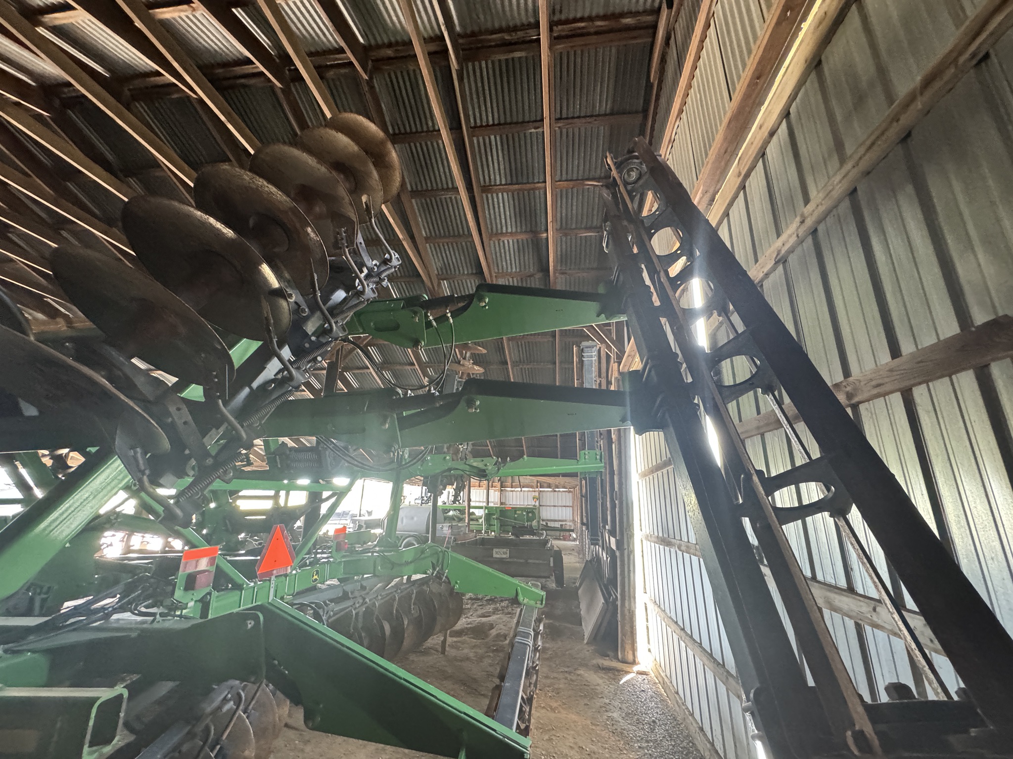 2013 John Deere 2720 Image 23