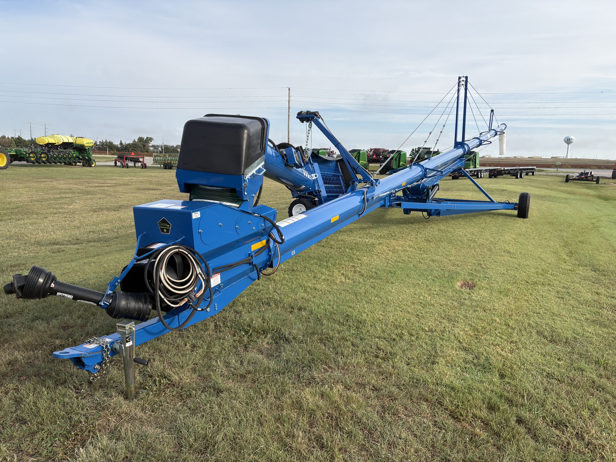 2023 Brandt 1390XL Image 5