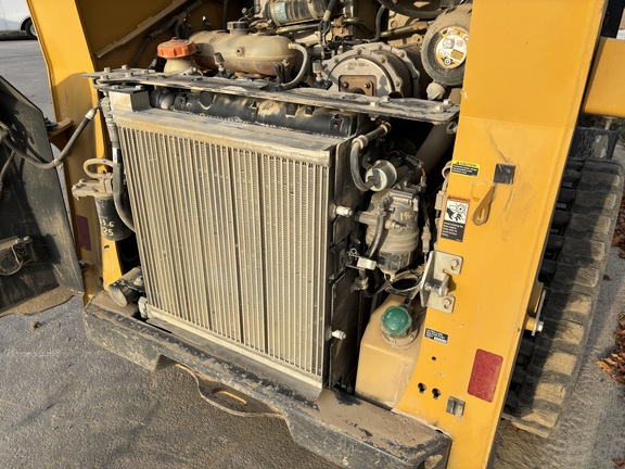 Used 2019 John Deere 317G Compact Track Loaders at Koenig Equipment in Anna, OH - Photo13