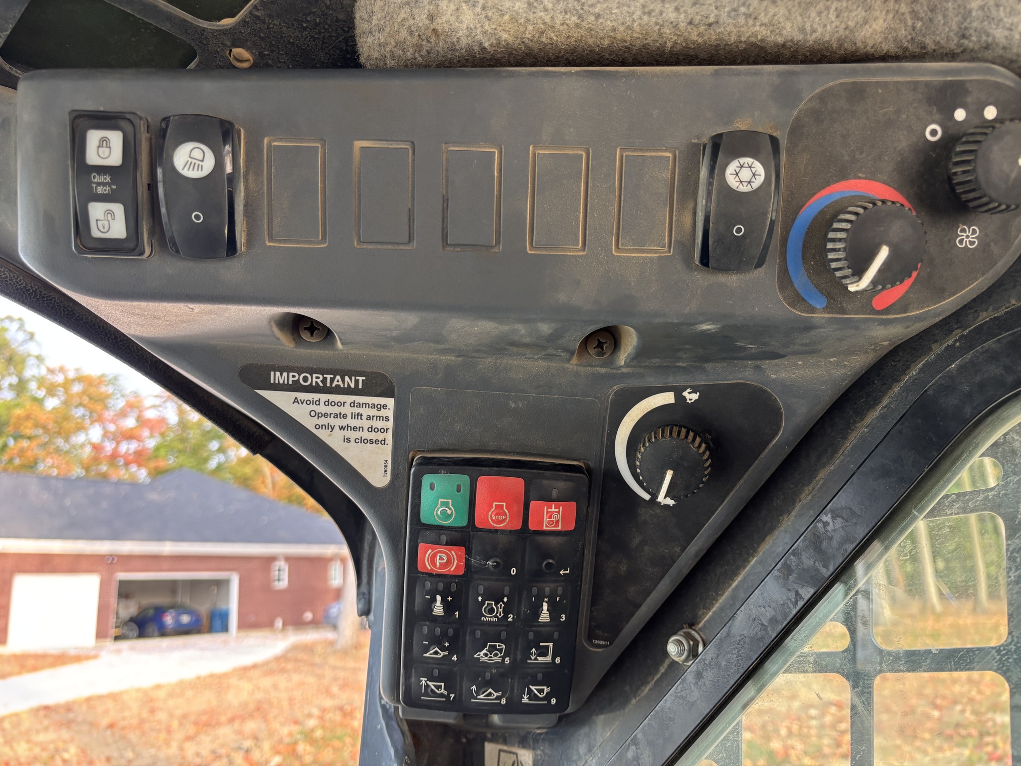 Used 2019 John Deere 317G Compact Track Loaders at Koenig Equipment in Anna, OH - PhotoXL9