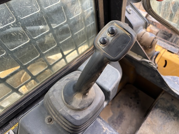 Used 2019 John Deere 317G Compact Track Loaders at Koenig Equipment in Anna, OH - Photo10