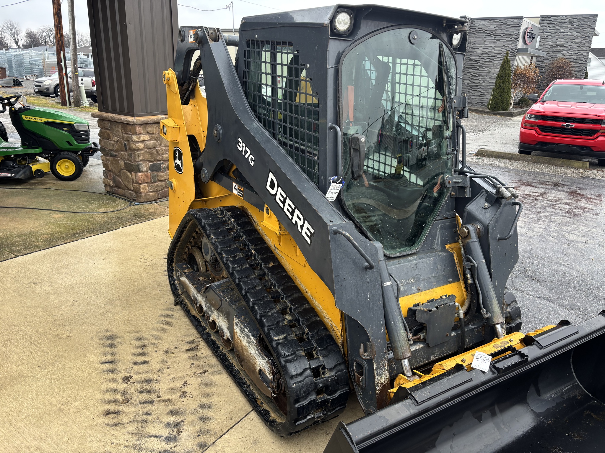 Used 2019 John Deere 317G Compact Track Loaders at Koenig Equipment in Botkins, OH - PhotoXL2