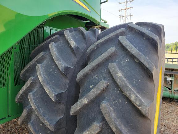 Photo of 2022 John Deere S780