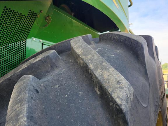 Photo of 2022 John Deere S780