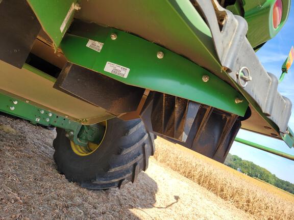 Photo of 2022 John Deere S780