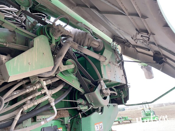 Photo of 2022 John Deere S780