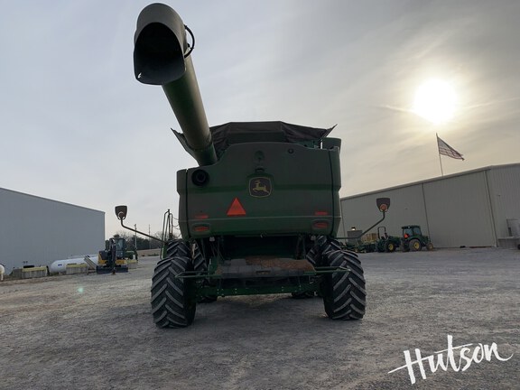 Photo of 2022 John Deere S780