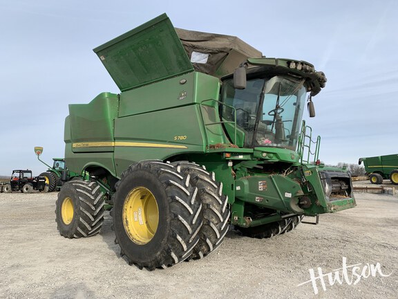 Photo of 2022 John Deere S780
