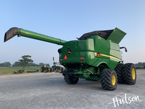Photo of 2022 John Deere S780