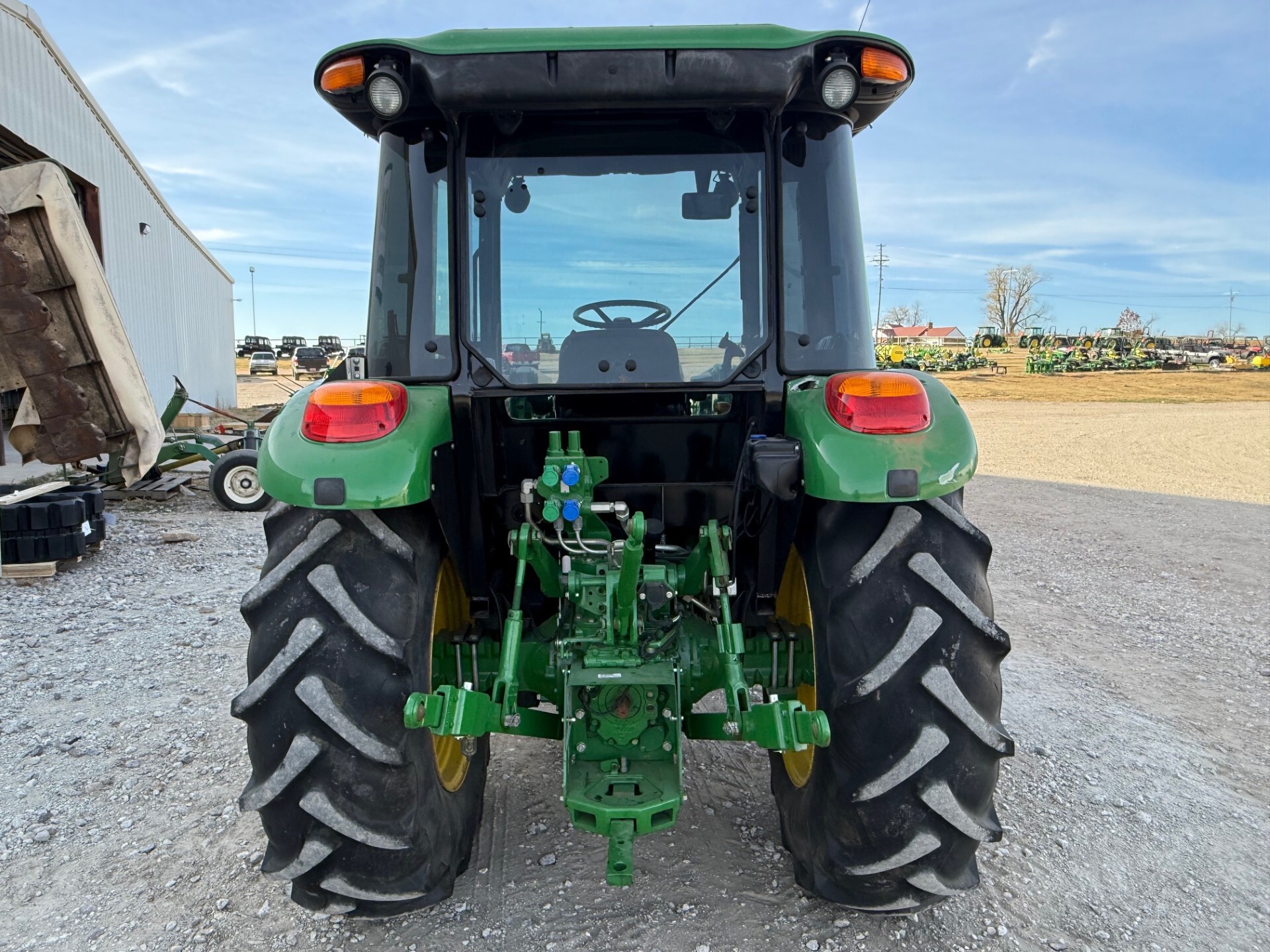 2015 John Deere 5100E Image 7