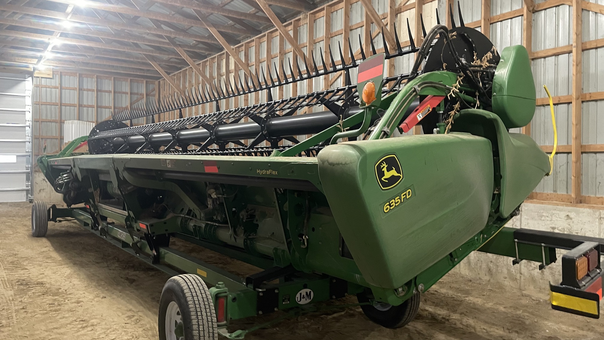 2018 John Deere 635FD Image 2