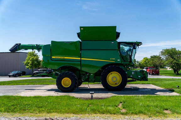 Used 2023 John Deere S770 Combines at Koenig Equipment in Anna, OH - Photo5
