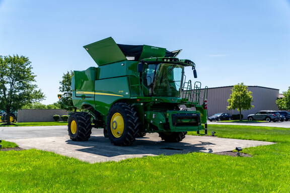 Used 2023 John Deere S770 Combines at Koenig Equipment in Anna, OH - Photo6