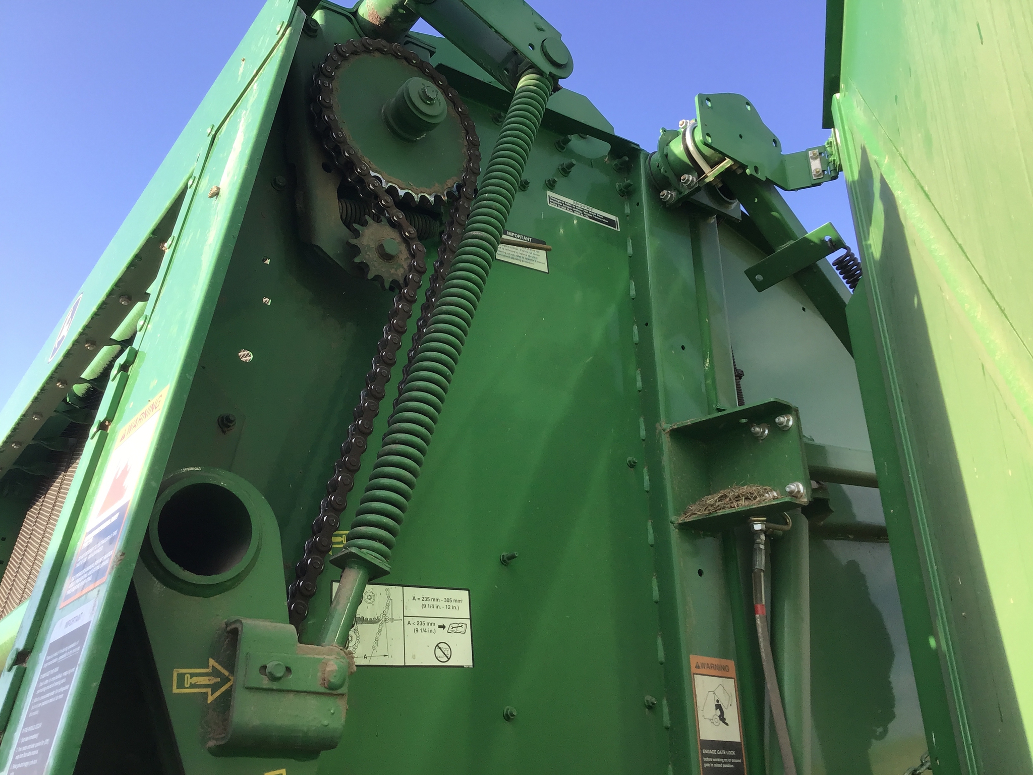 2014 John Deere 569 Image 8