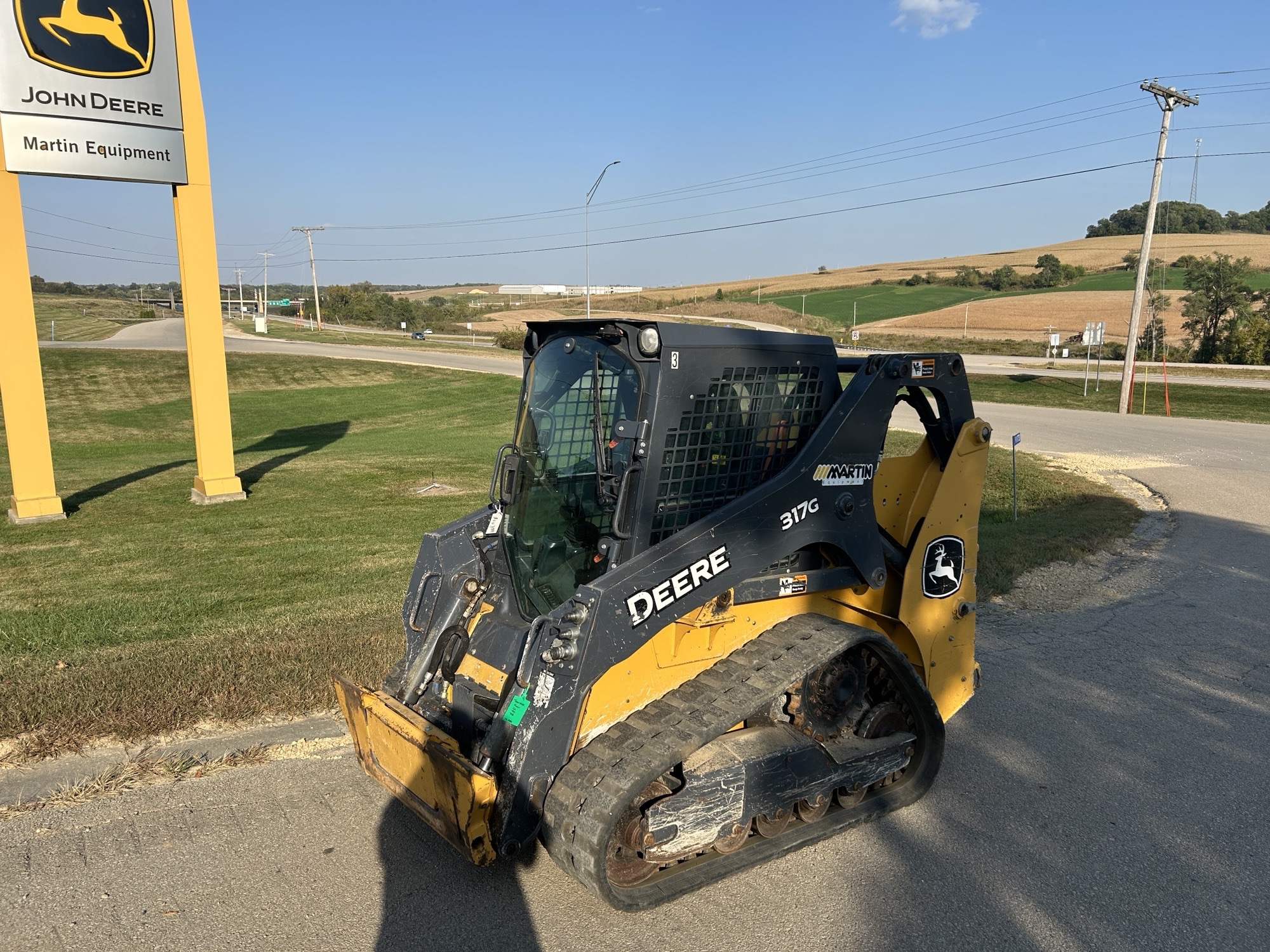 2021 John Deere 317G Image 3
