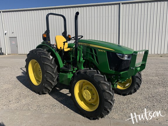 Photo of 2024 John Deere 5067E