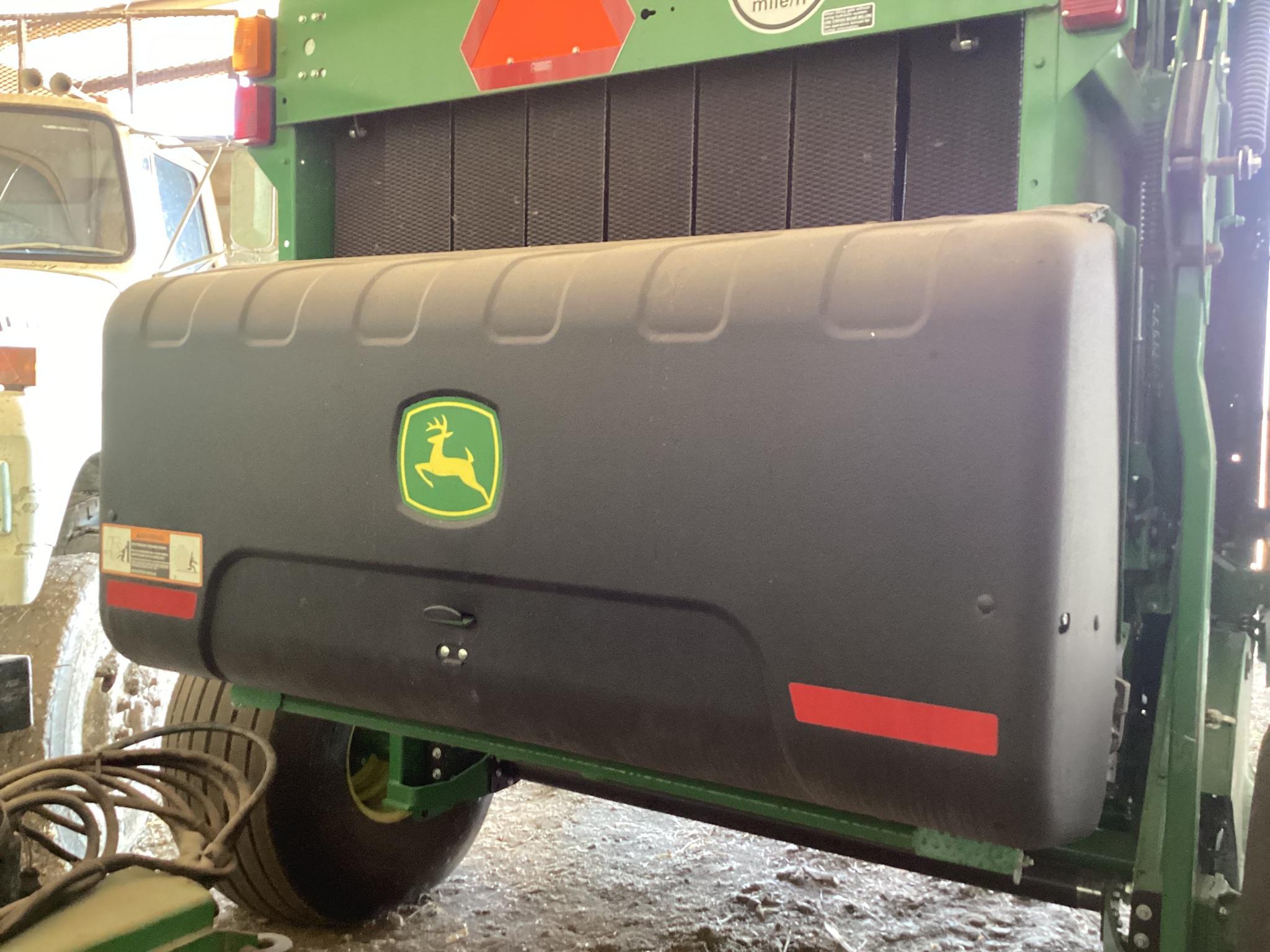 2023 John Deere 560M Image 4