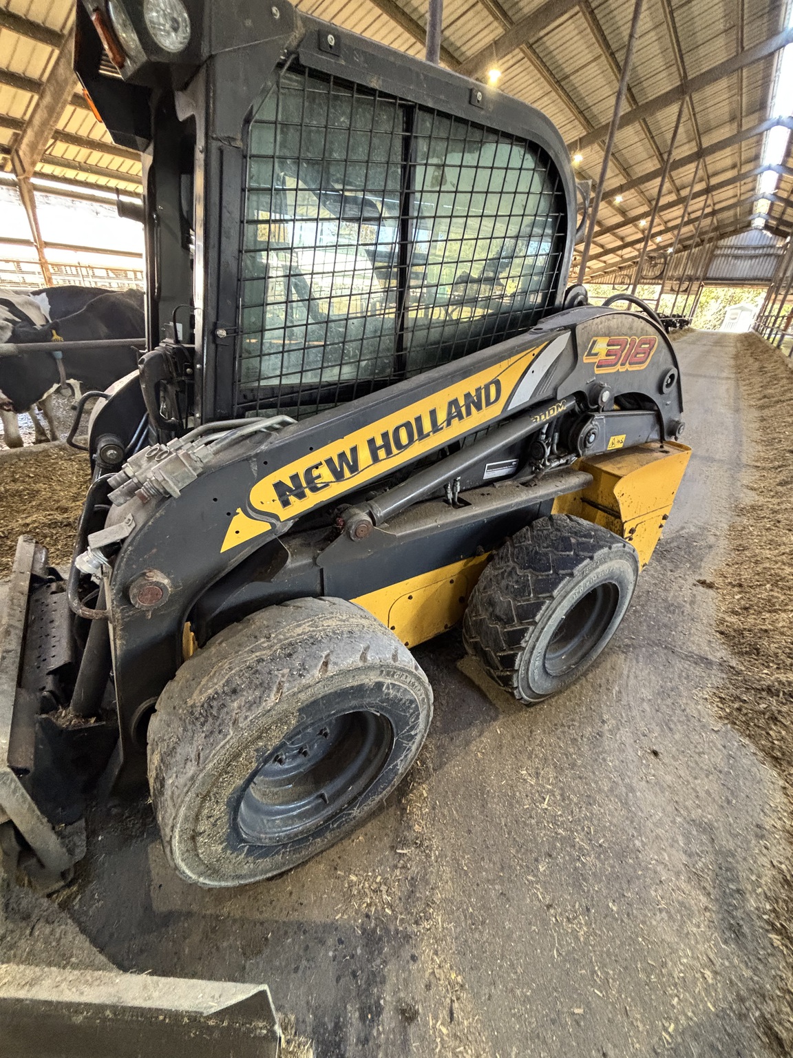 2022 New Holland L318 Image 1