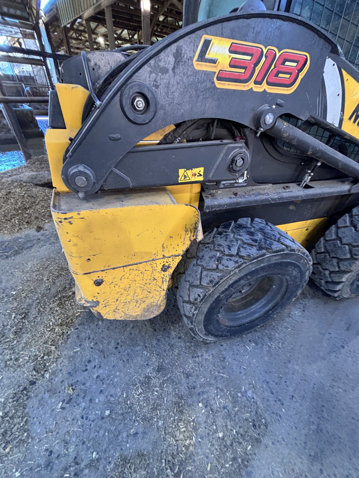 2022 New Holland L318 Image 5