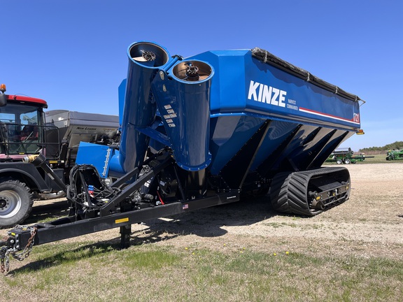  Kinze 1721