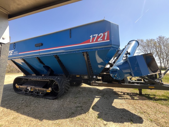 2023 Kinze 1721 - Photo4