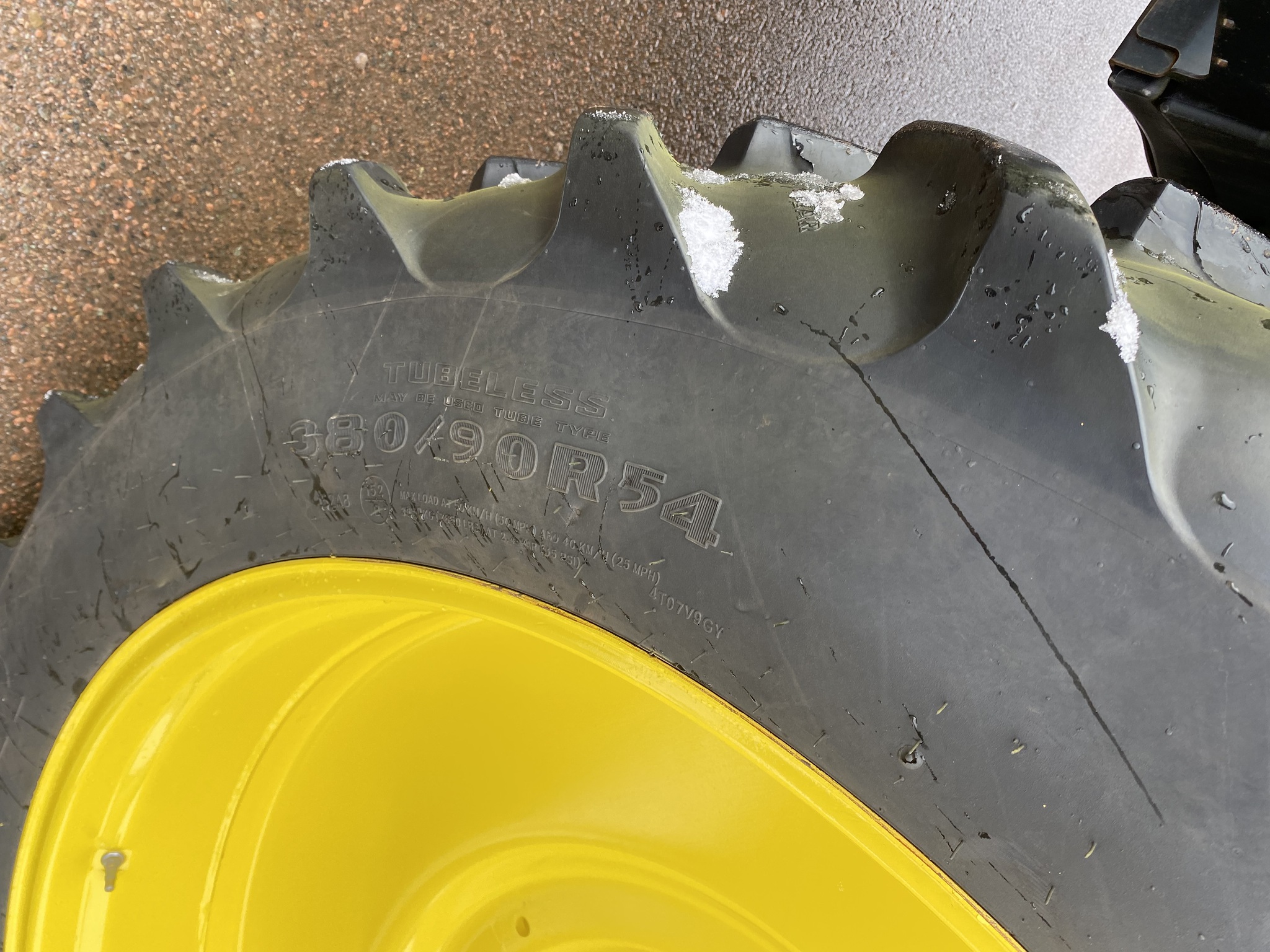 2021 John Deere 7R 230 Image 12