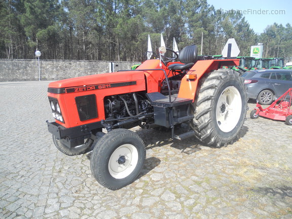 1989 Zetor 6211 | Utility Tractors | MachineFinder