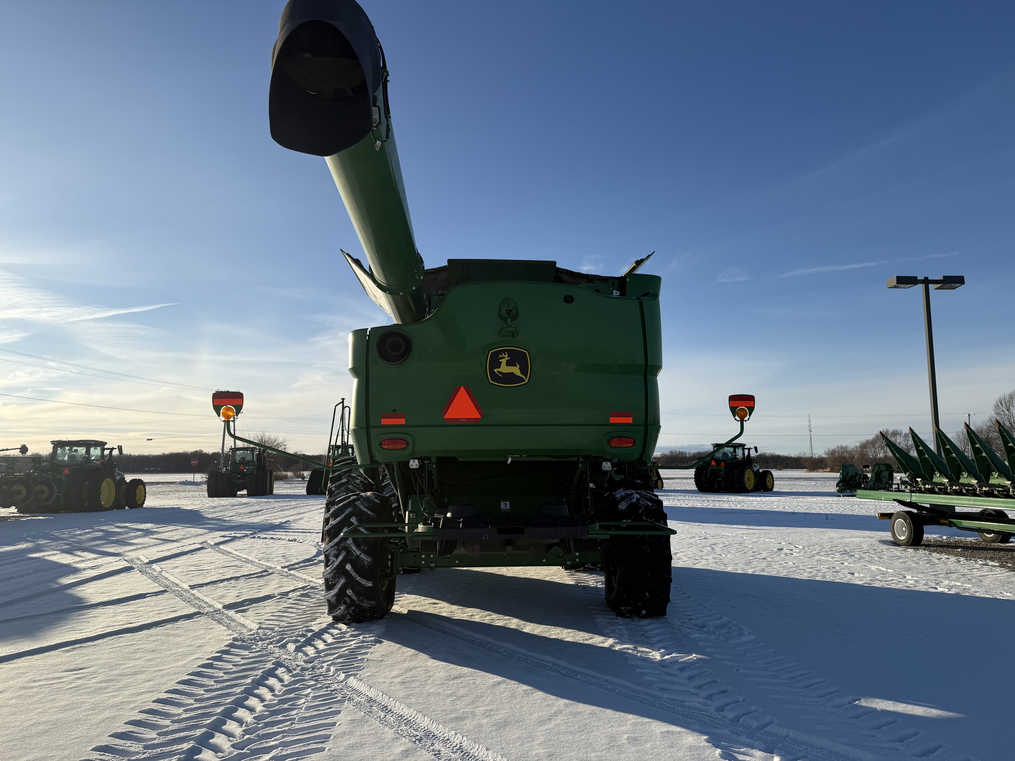 2022 John Deere S790 Image 7