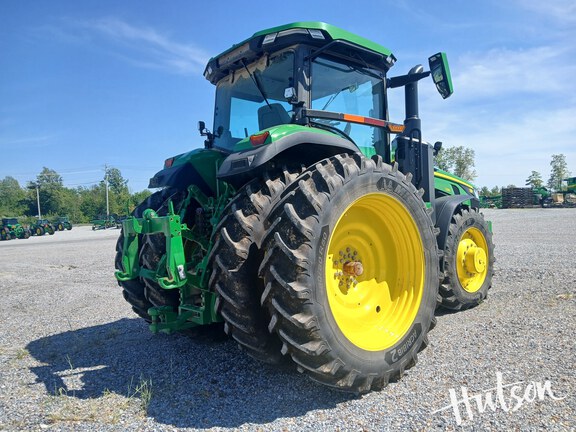 Photo of 2024 John Deere 8R 230