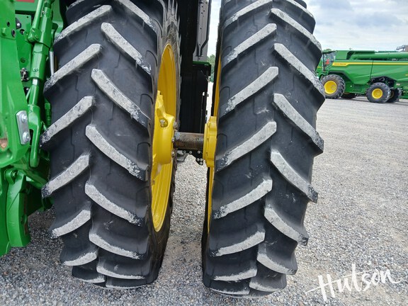 Photo of 2024 John Deere 8R 230