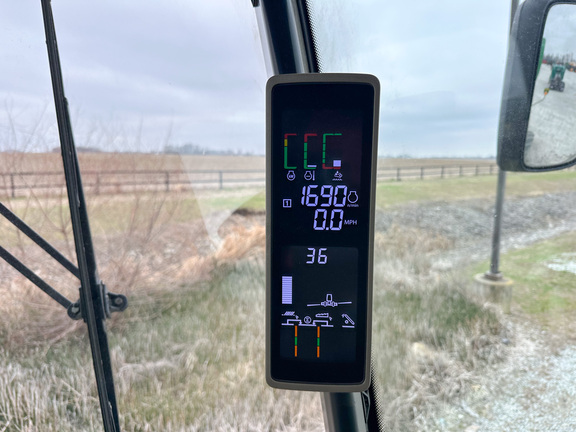 2022 John-Deere S780