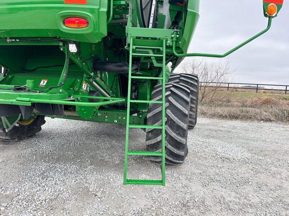 2022 John-Deere S780