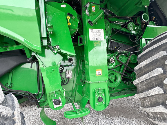 2022 John-Deere S780