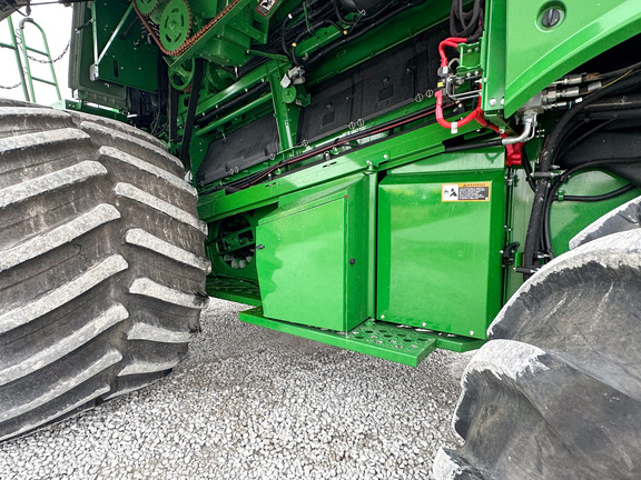 2022 John-Deere S780