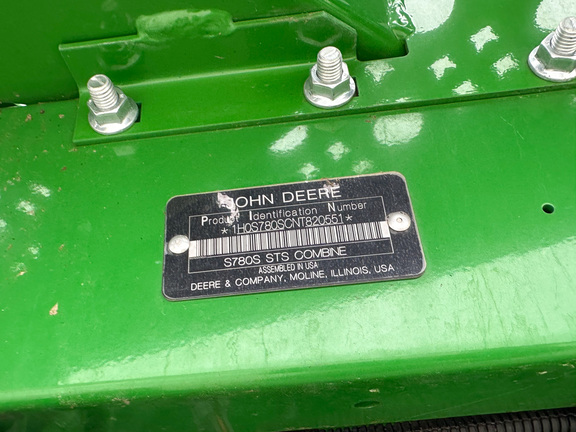 2022 John-Deere S780