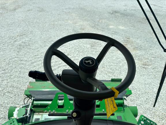 2022 John-Deere S780