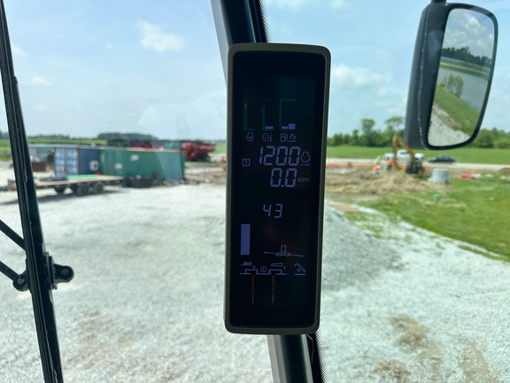2022 John-Deere S780