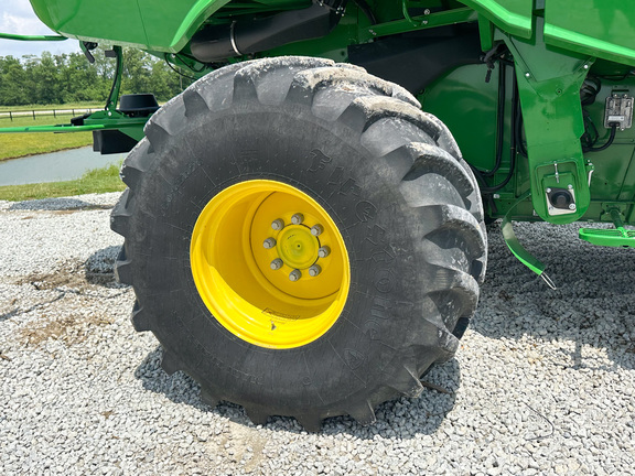 2022 John-Deere S780