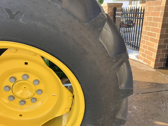 2025 John Deere 5075E - Photo20