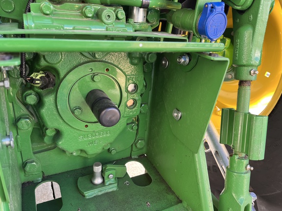 2025 John Deere 5075E - Photo28