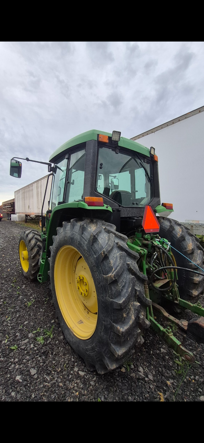 1999 John Deere 6410 Image 3