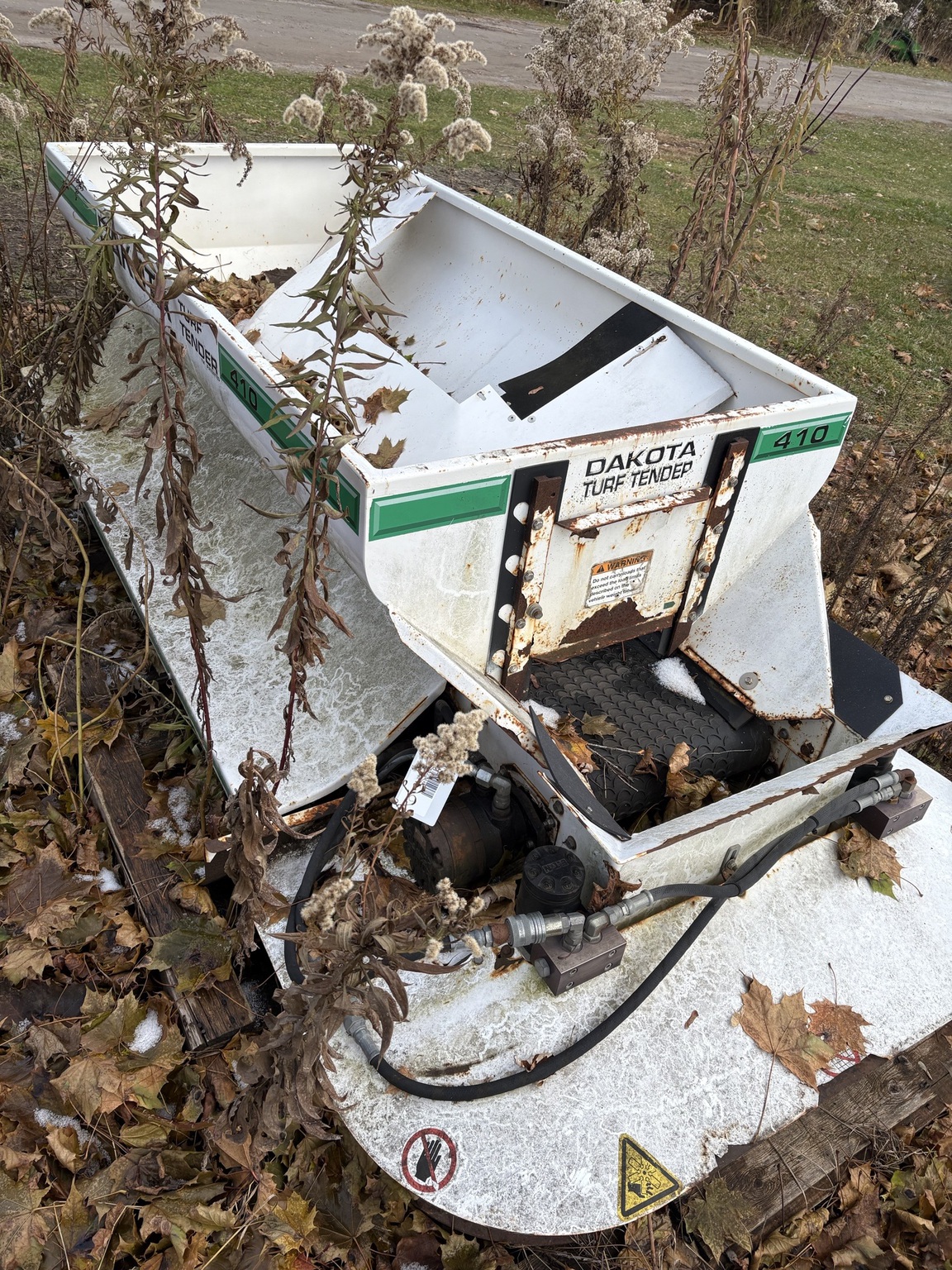 2008 Dakota 410 Image 1