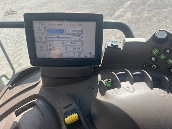 Photo of 2013 John Deere 6190R