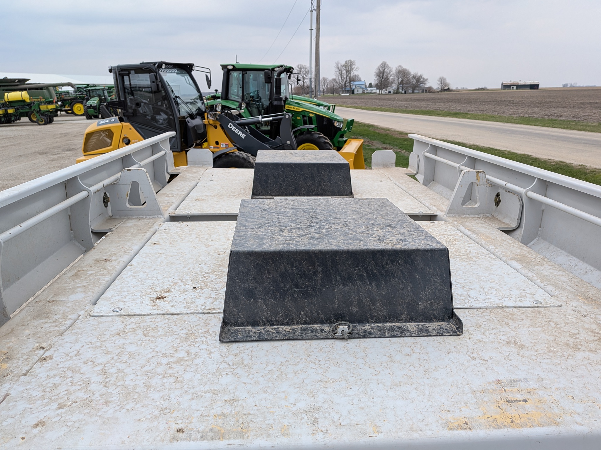  2017 Killbros 102 at Heritage Tractor in Galesburg, IL