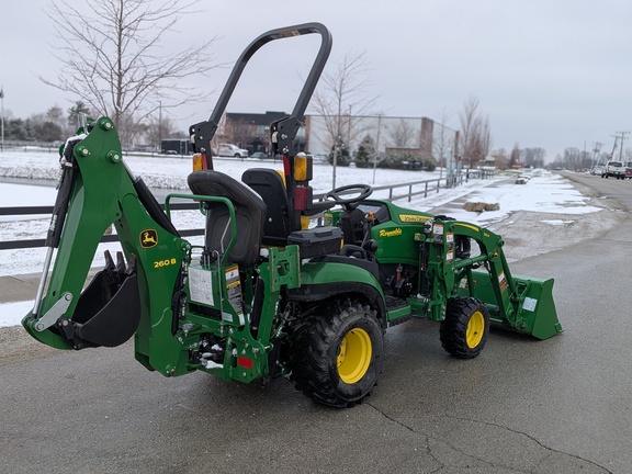 2023 John-Deere 1025R