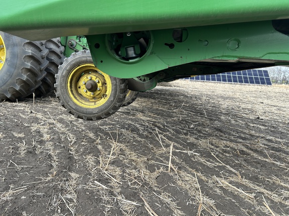 Used 2025 John Deere HDR 35 Combine Platforms at Horizon Ag & Turf in Lloydminster, AB - Photo5