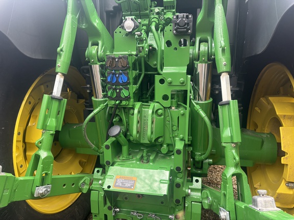 2024 John Deere 6R 145