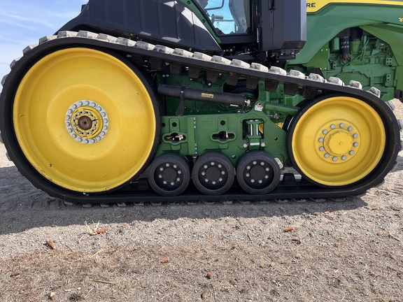 2024 John Deere 8RT 370 - Photo13